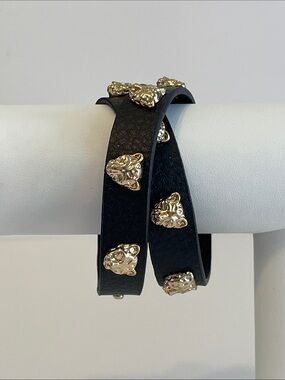 Vintage Joan Boyce Black Textured Faux Leather Leopard Head Wrap Bracelet/Collar